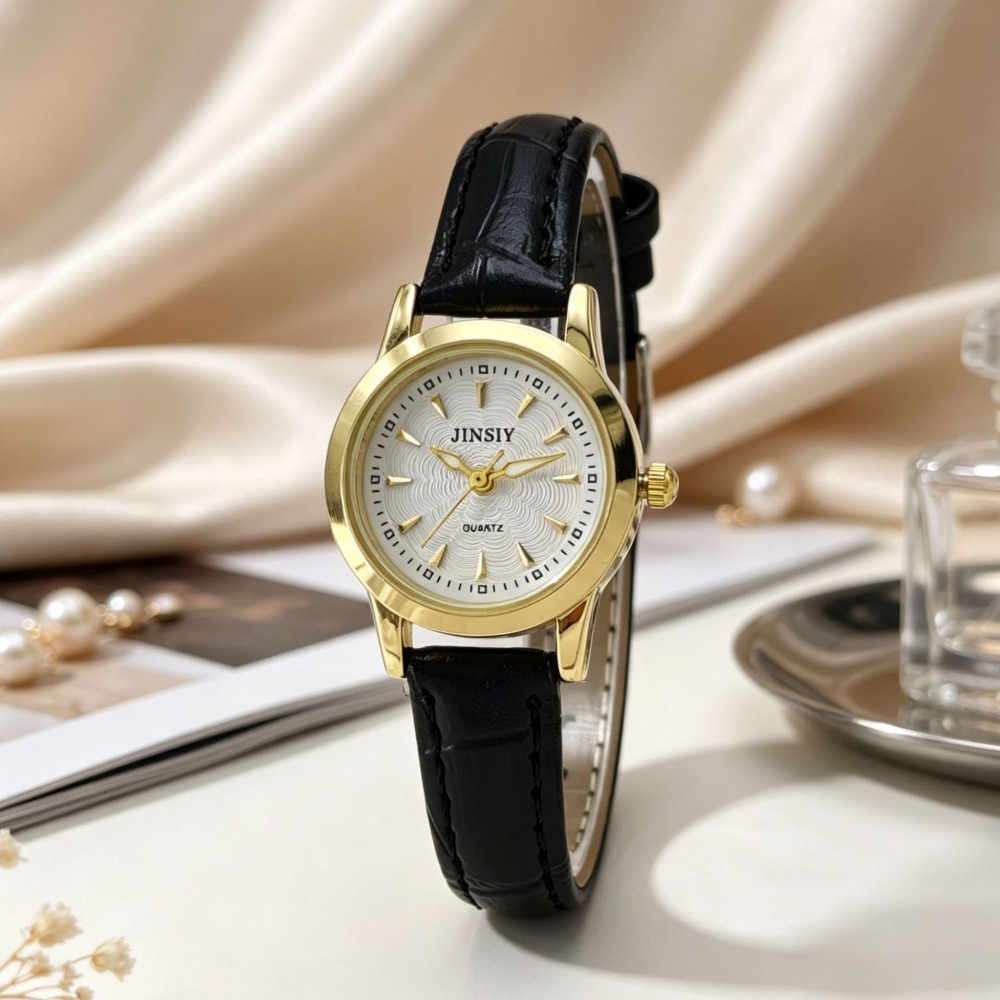 Relógio de Quartzo com Pulseir - Luxury Watch With Leather Strap avaliação e preço