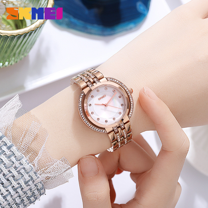 Relógio de Pulso Feminino de Q - Luxury Watch Usa avaliação e preço