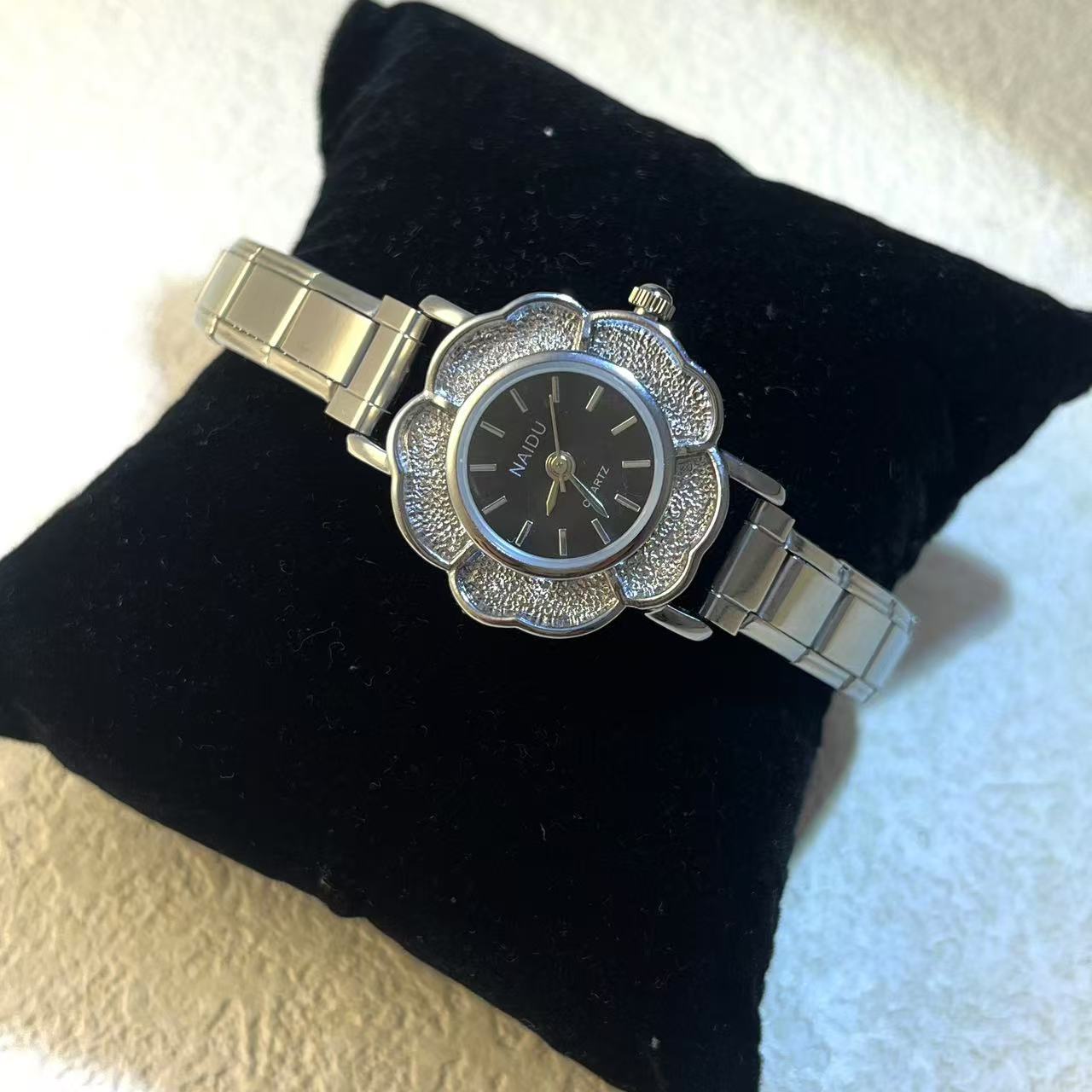 Relógios de quartzo femininos  - Luxury Watch Gift For Her avaliação e preço